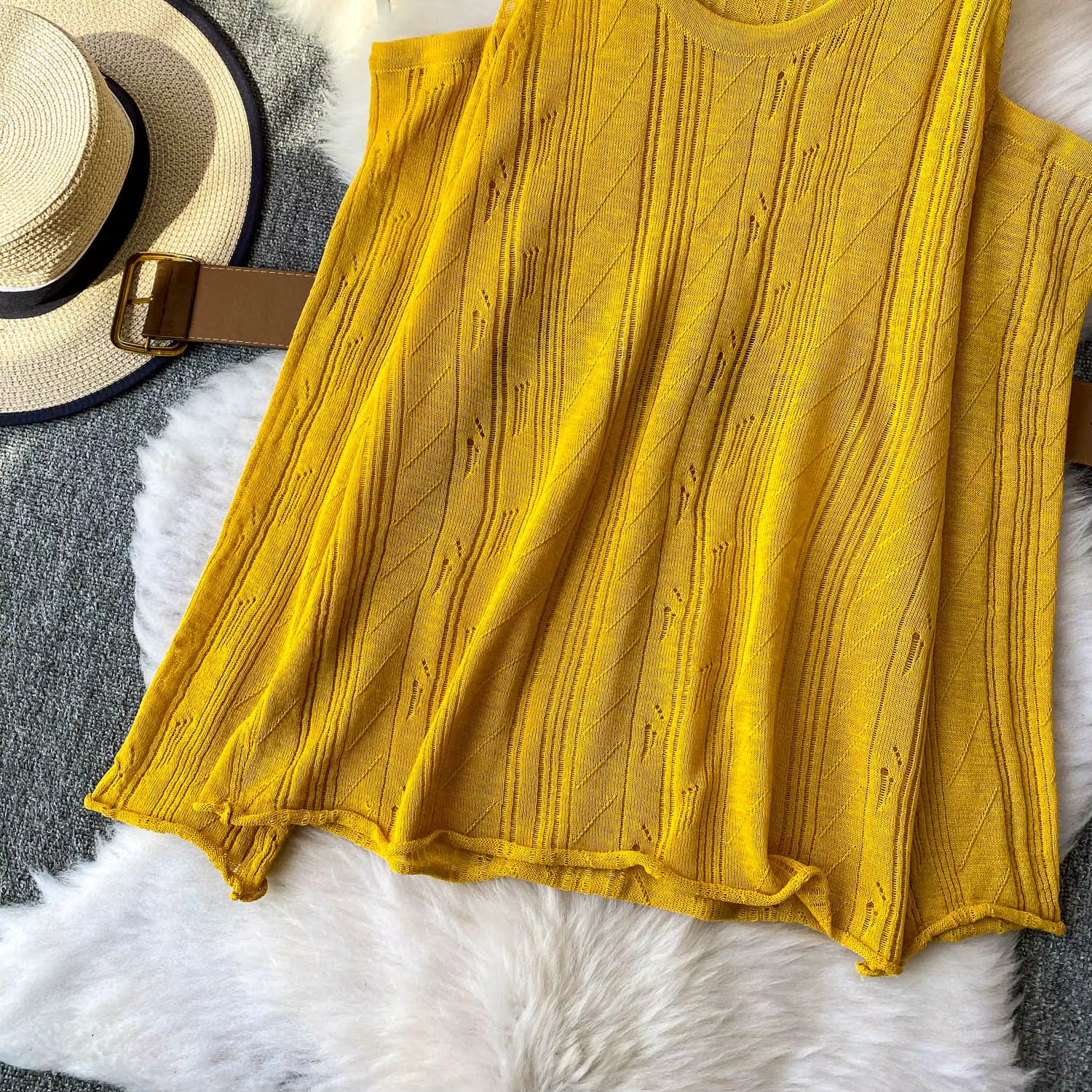 Slimming Knitted Long-Sleeve Pullover with Belt Design for Women Autumn