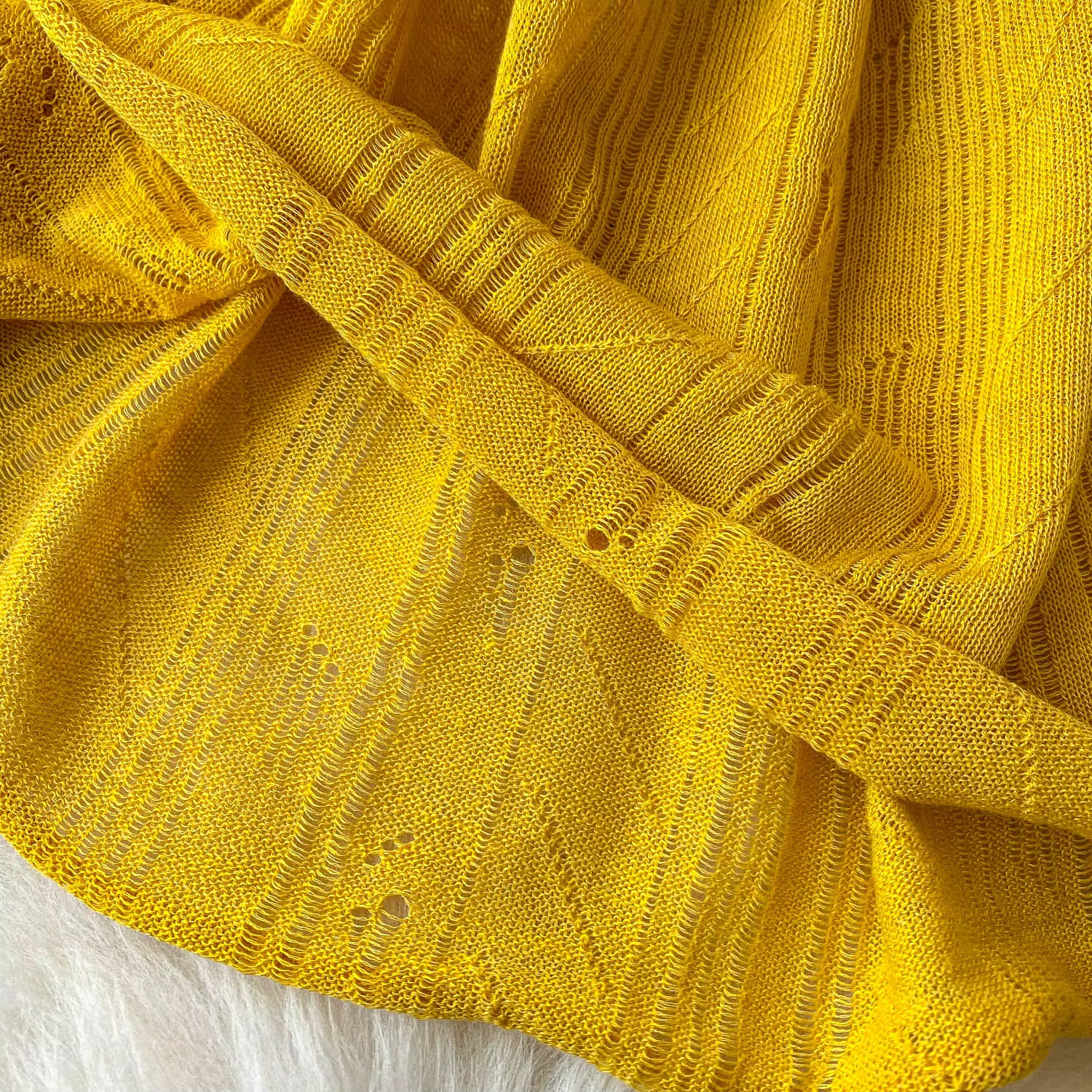 Slimming Knitted Long-Sleeve Pullover with Belt Design for Women Autumn