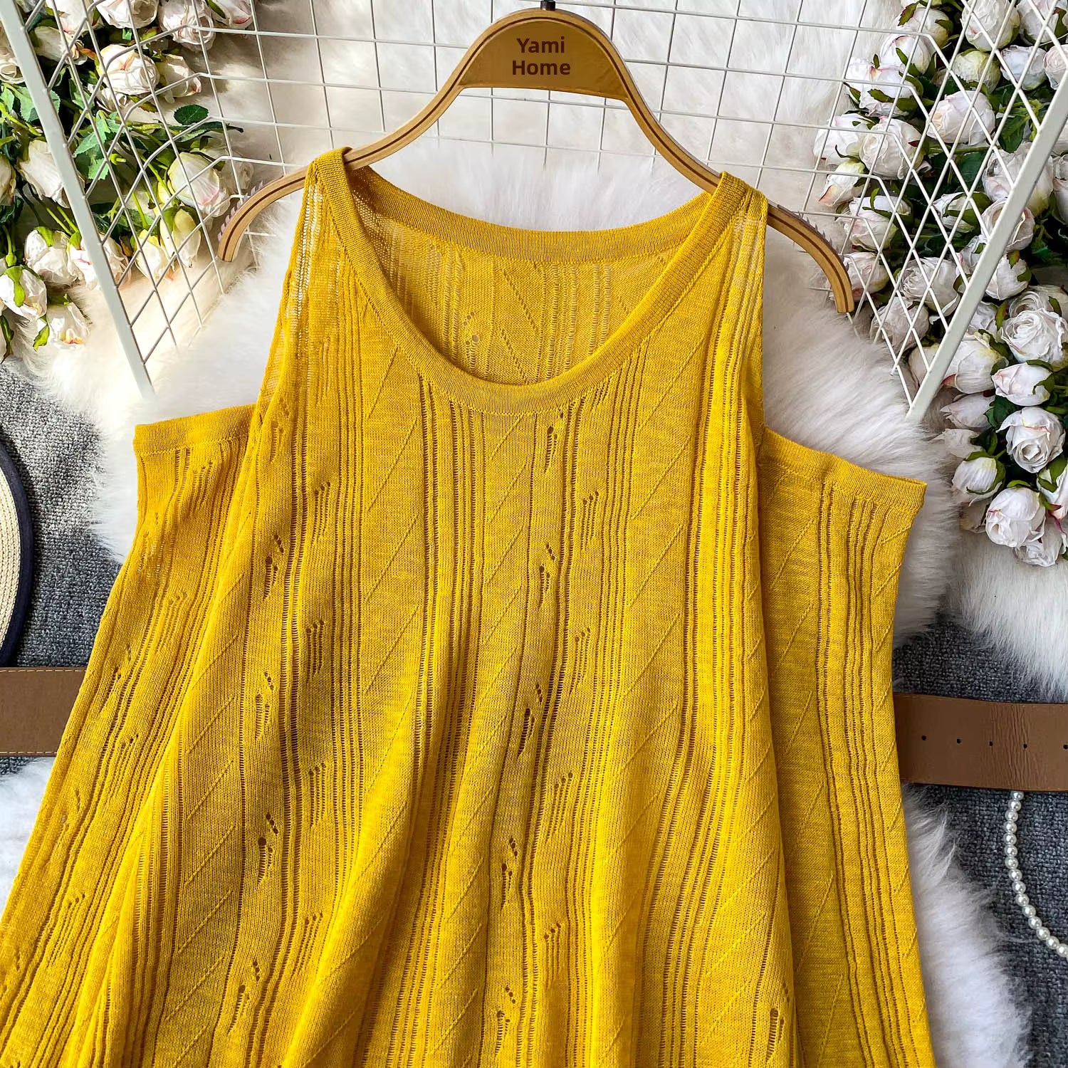 Slimming Knitted Long-Sleeve Pullover with Belt Design for Women Autumn