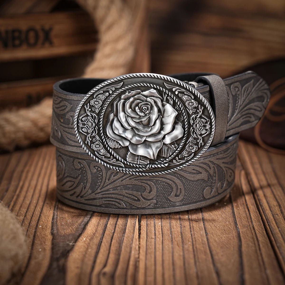 A casual, individual and retro belt, Western - style clothing accessory, metal buckle, PU belt, suitable for both men and women - American ThistleA casual, individual and retro belt, Western - style clothing accessory, metal buckle, PU belt, suitable for both men and women