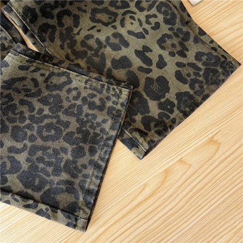 Casual Jeans Retro American Style Leopard Print Design Straight Leg - American Thistle Casual Jeans Retro American Style Leopard Print Design Straight Leg