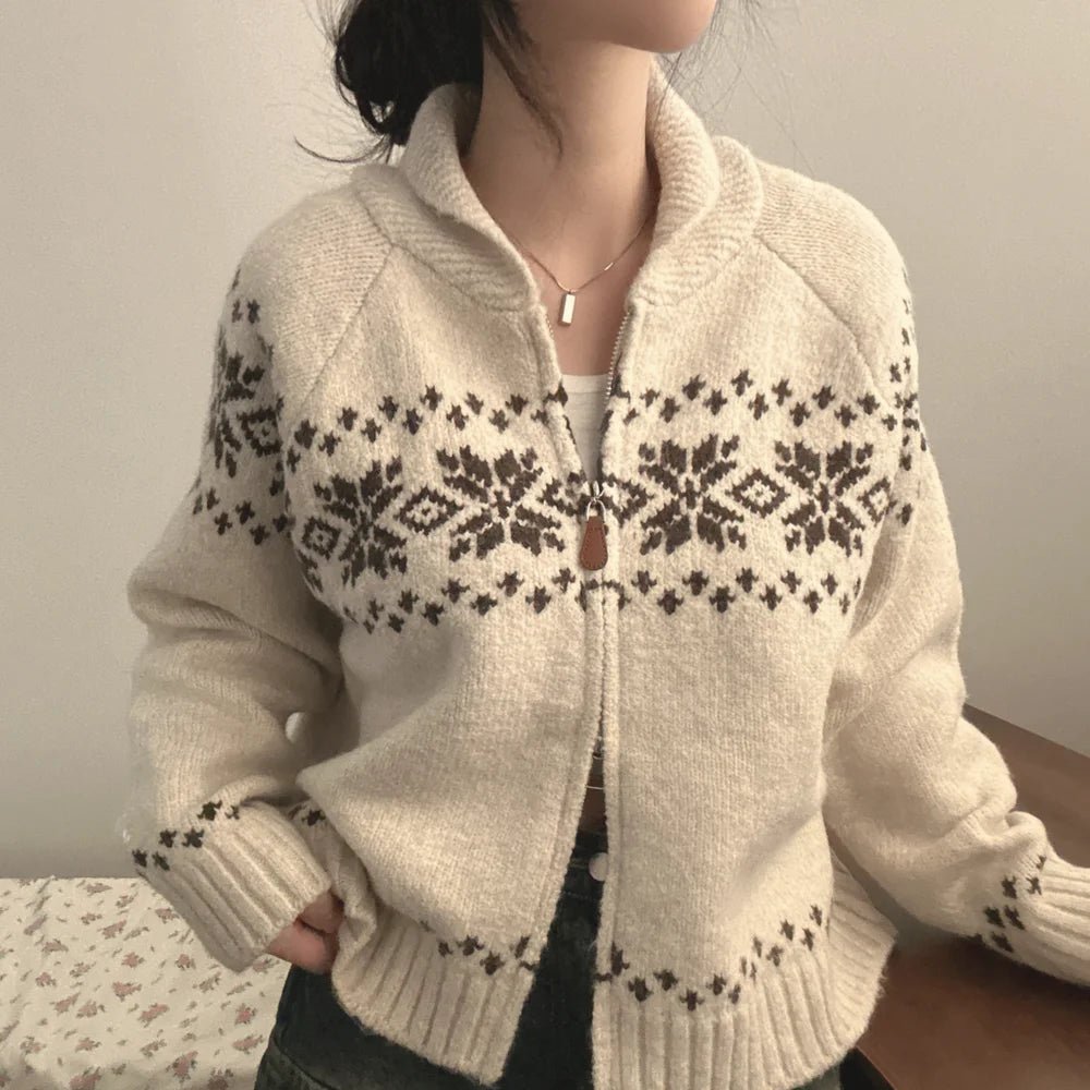 Chic Autumn Winter Loose Fit Long Sve Knitted Sweater Women's Faion Retro Color Blo Design Casual Versatile Outerwear - American Thistle Chic Autumn Winter Loose Fit Long Sve Knitted Sweater Women's Faion Retro Color Blo Design Casual Versatile Outerwear