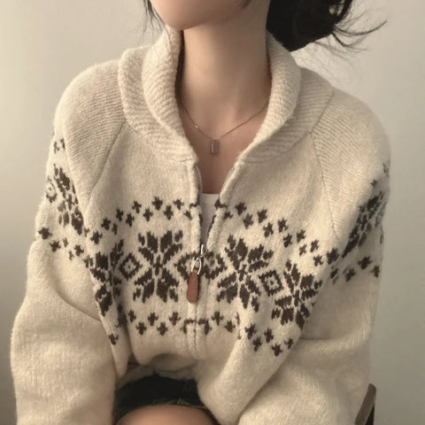 Chic Autumn Winter Loose Fit Long Sve Knitted Sweater Women's Faion Retro Color Blo Design Casual Versatile Outerwear - American Thistle Chic Autumn Winter Loose Fit Long Sve Knitted Sweater Women's Faion Retro Color Blo Design Casual Versatile Outerwear