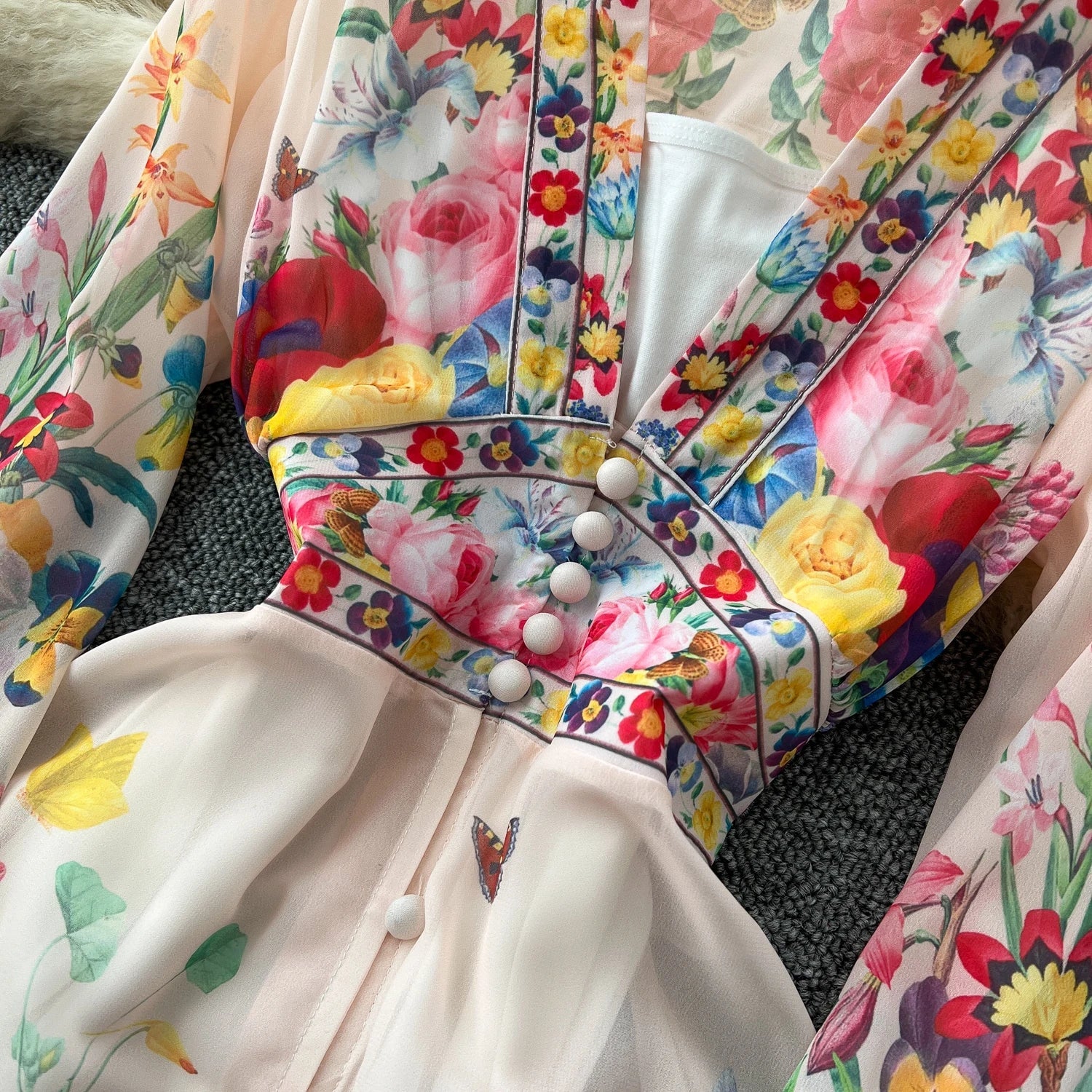 Fashion Gorgeous Flower Chiffon Maxi Ruffles Dress Women Sexy Deep V Neck Long Lantern Sleeve Floral Print Boho - American Thistle Fashion Gorgeous Flower Chiffon Maxi Ruffles Dress Women Sexy Deep V Neck Long Lantern Sleeve Floral Print Boho