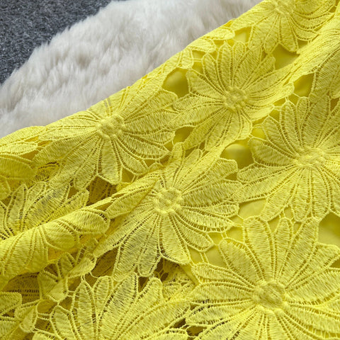 Flower Hollow Lace Dress Female Short Sleeves - American Thistle Flower Hollow Lace Dress Female Short Sleeves