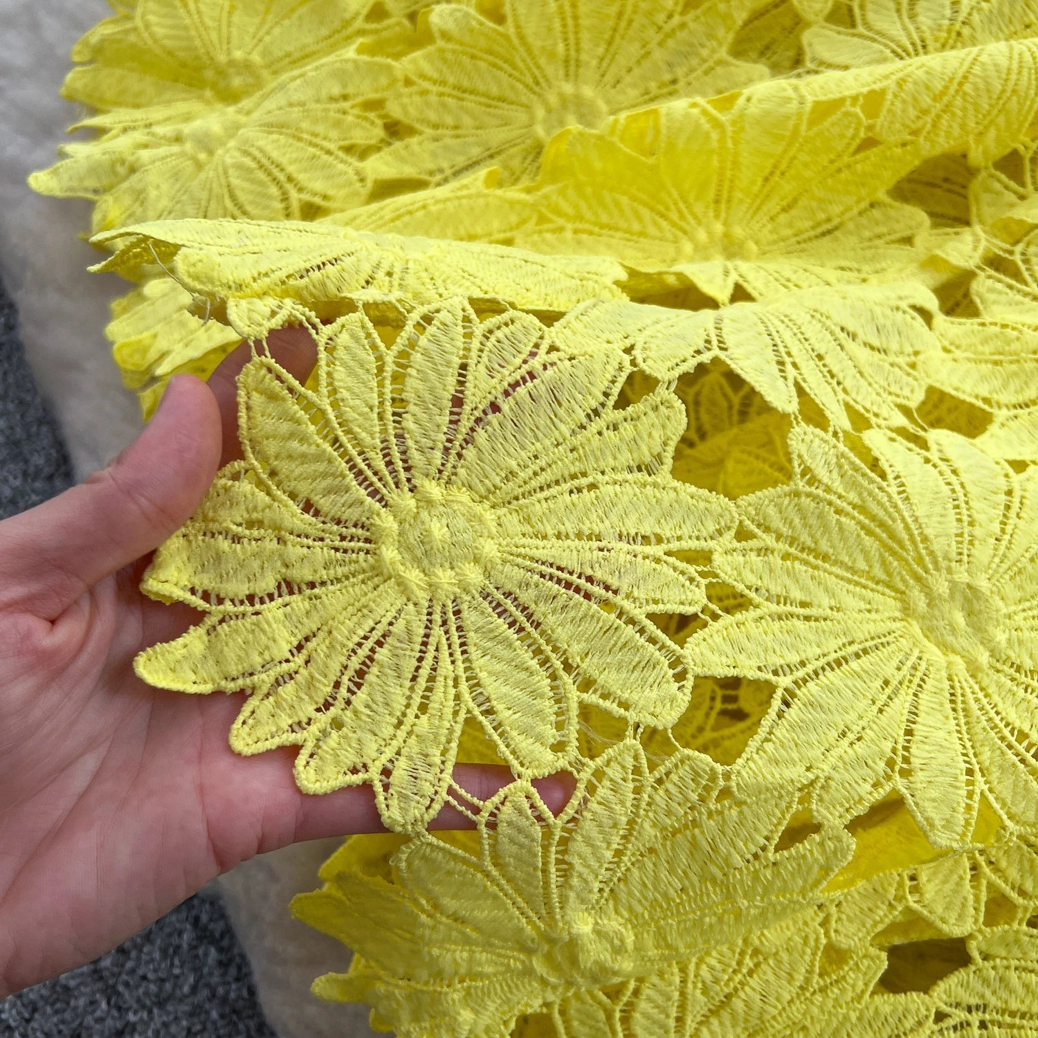 Flower Hollow Lace Dress Female Short Sleeves - American Thistle Flower Hollow Lace Dress Female Short Sleeves