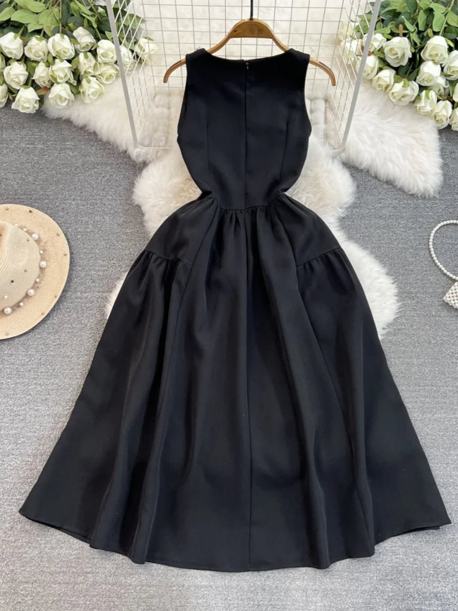 Holiday Sleeveless Black Dress Diamond Beaded Chain Collar Evening Dress Women - American Thistle Holiday Sleeveless Black Dress Diamond Beaded Chain Collar Evening Dress Women