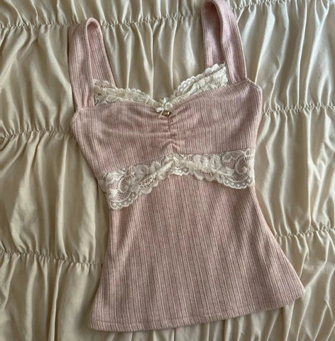 Lace Trim Slim Fit Crop Tank Top - American Thistle Lace Trim Slim Fit Crop Tank Top