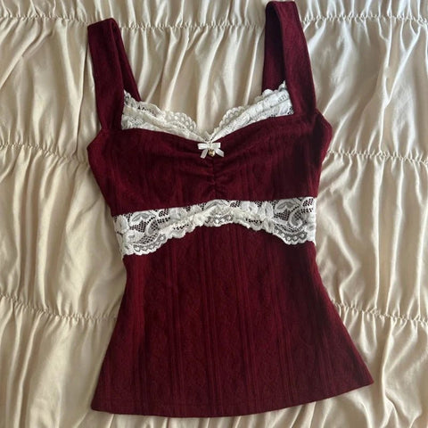 Lace Trim Slim Fit Crop Tank Top - American Thistle Lace Trim Slim Fit Crop Tank Top