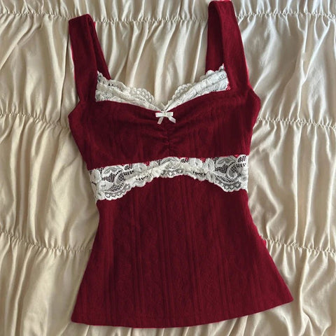 Lace Trim Slim Fit Crop Tank Top - American Thistle Lace Trim Slim Fit Crop Tank Top