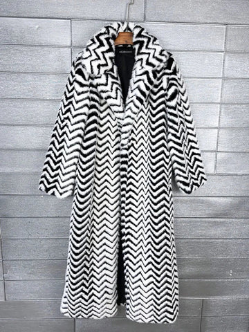 Long Women Faux Fur Coat Luxury Lapel Thick Warm Black White Striped Women Jacket Winter Clothes Women - American ThistleLong Women Faux Fur Coat Luxury Lapel Thick Warm Black White Striped Women Jacket Winter Clothes Women