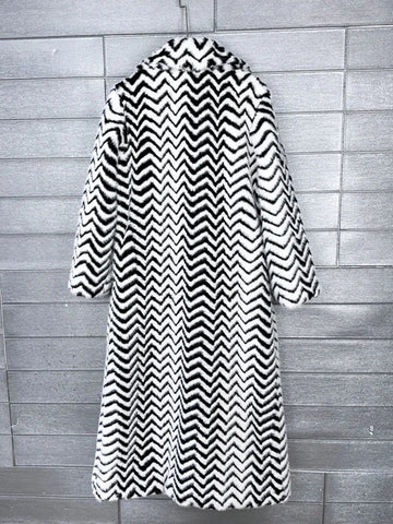 Long Women Faux Fur Coat Luxury Lapel Thick Warm Black White Striped Women Jacket Winter Clothes Women - American ThistleLong Women Faux Fur Coat Luxury Lapel Thick Warm Black White Striped Women Jacket Winter Clothes Women