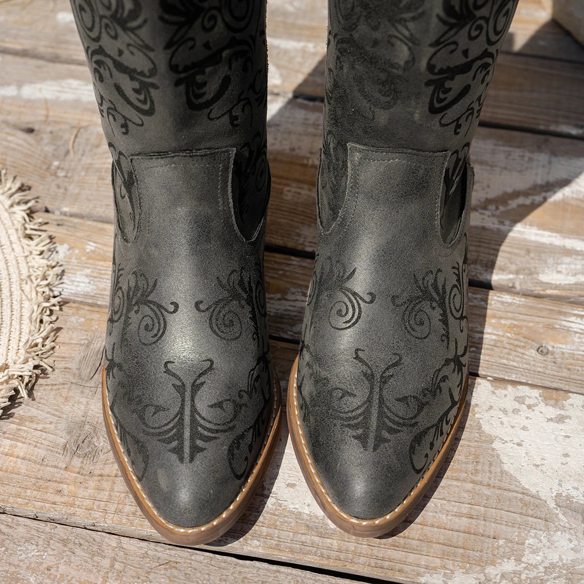 Mid - calf Embroider Modern Boots Mid Heel Square Heel 2025 Fashion Shoes Female Slip - on Pointed Toe Ethnic Women's Boots - American ThistleMid - calf Embroider Modern Boots Mid Heel Square Heel 2025 Fashion Shoes Female Slip - on Pointed Toe Ethnic Women's Boots