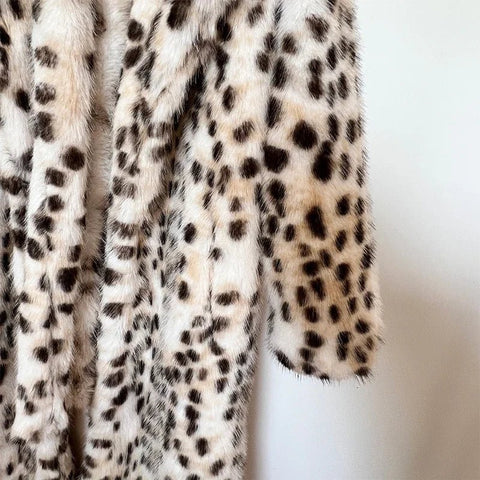 Neo Mint Luxury Maxi Long White Leopard Belted Faux Fur Winter Coat Women Winter Overcoat - American Thistle Neo Mint Luxury Maxi Long White Leopard Belted Faux Fur Winter Coat Women Winter Overcoat