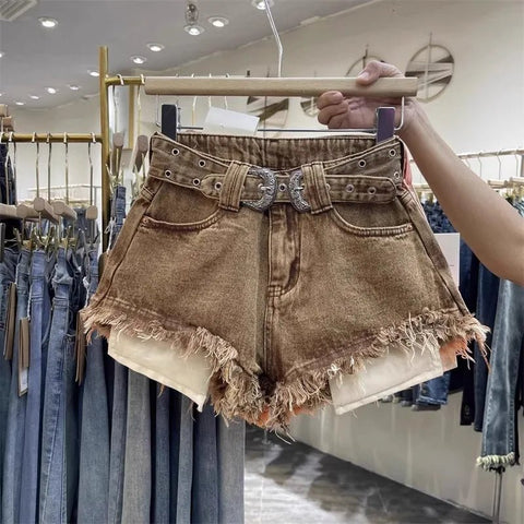 Retro Brown Shorts with A Cut Waistband High Waist - American ThistleRetro Brown Shorts with A Cut Waistband High Waist