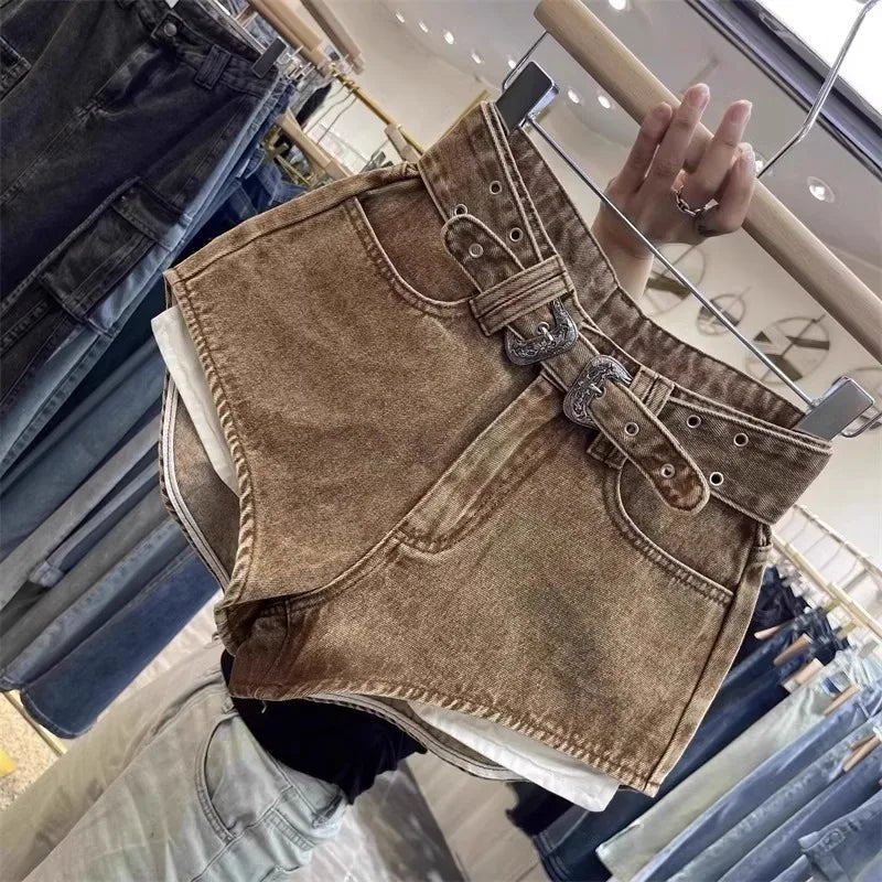 Retro Brown Shorts with A Cut Waistband High Waist - American ThistleRetro Brown Shorts with A Cut Waistband High Waist