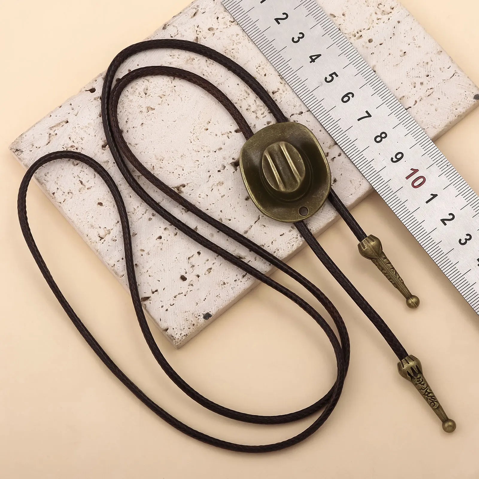 Retro Western Cowboy Necklace Bolo Tie European American Personality Casual Necklace Choker Gem Pendant Banquet Party Accessorie - American ThistleRetro Western Cowboy Necklace Bolo Tie European American Personality Casual Necklace Choker Gem Pendant Banquet Party Accessorie