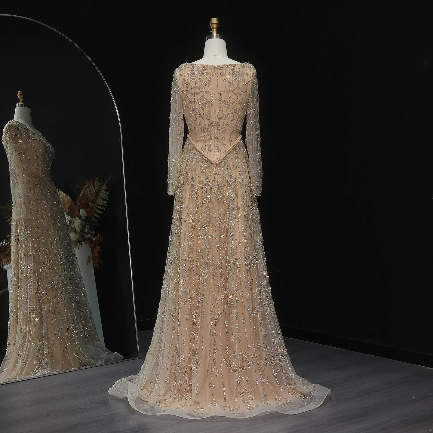 SElegant Sage Green Luxury Evening Dress for Women - American Thistle SElegant Sage Green Luxury Evening Dress for Women