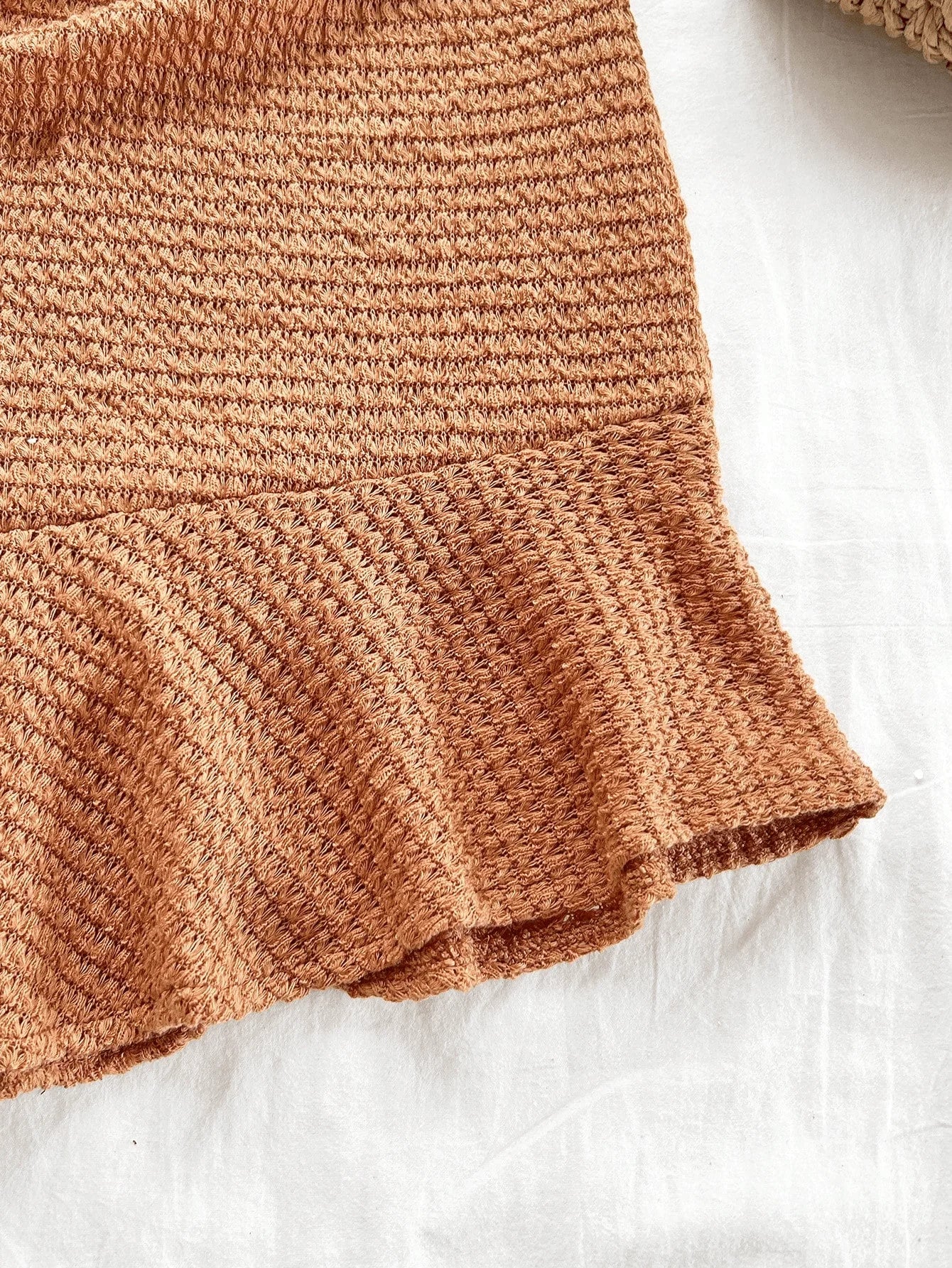 Spaghetti Strap Short Dress slimming, with ruffled edges - American Thistle Spaghetti Strap Short Dress slimming, with ruffled edges