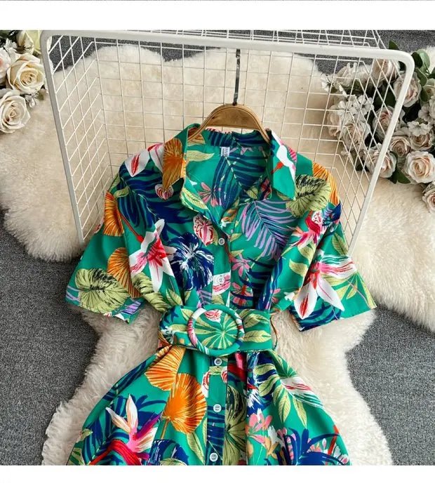 Summer Short Sleeve Floral Knee Length Dress Vintage - American Thistle Summer Short Sleeve Floral Knee Length Dress Vintage