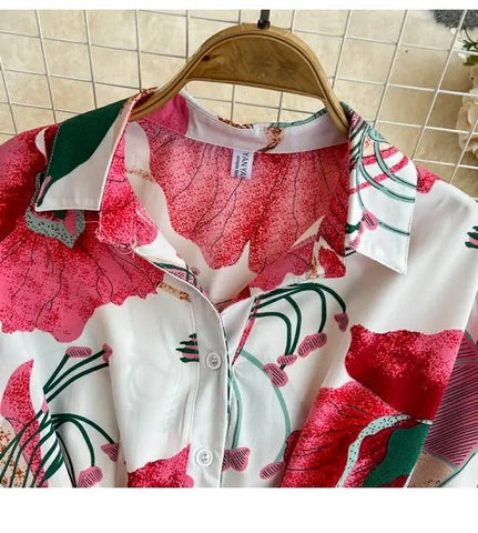 Summer Short Sleeve Floral Knee Length Dress Vintage - American Thistle Summer Short Sleeve Floral Knee Length Dress Vintage