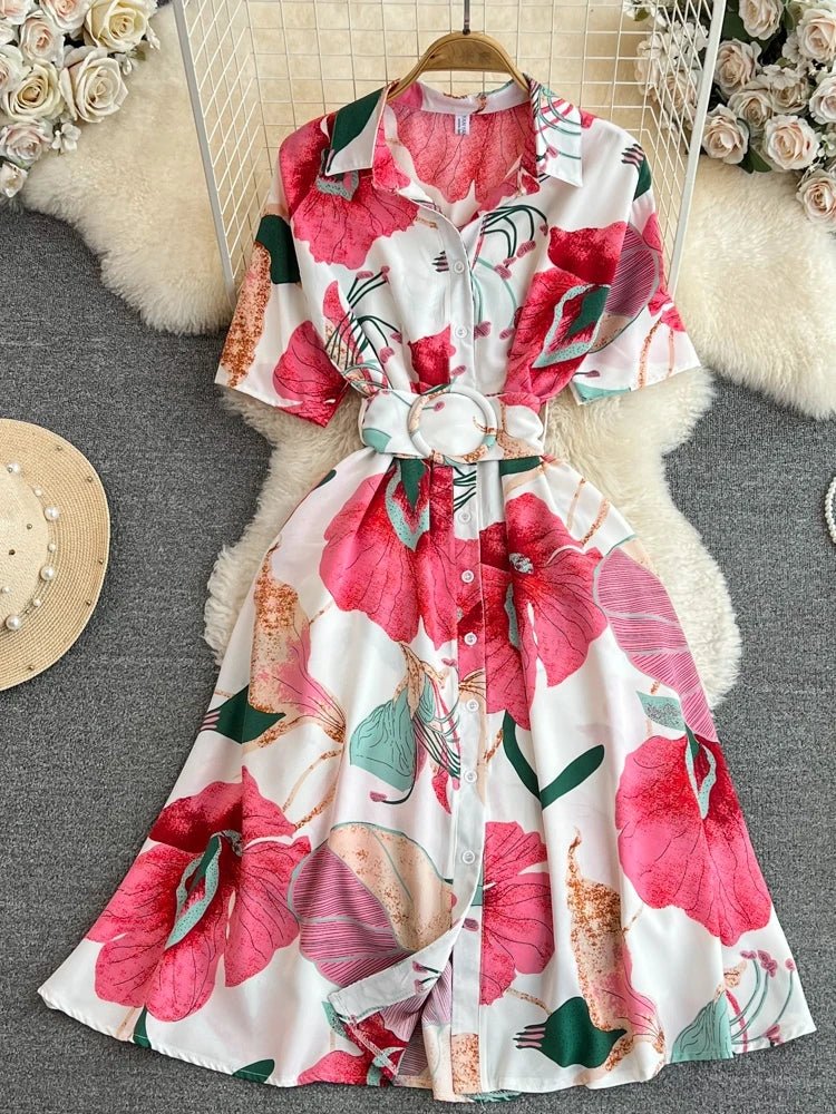 Summer Short Sleeve Floral Knee Length Dress Vintage - American Thistle Summer Short Sleeve Floral Knee Length Dress Vintage