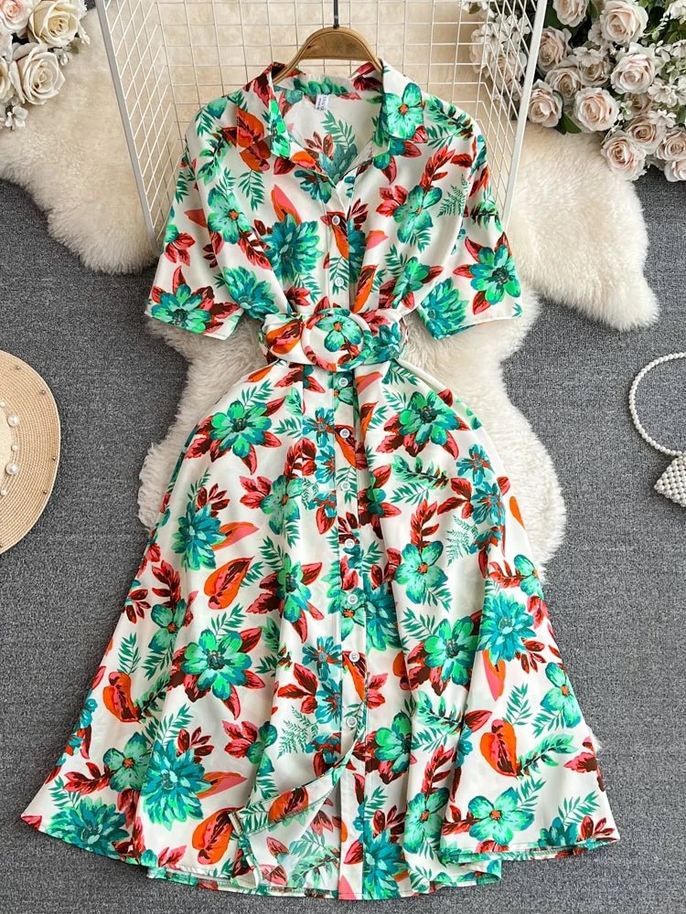 Summer Short Sleeve Floral Knee Length Dress Vintage - American Thistle Summer Short Sleeve Floral Knee Length Dress Vintage