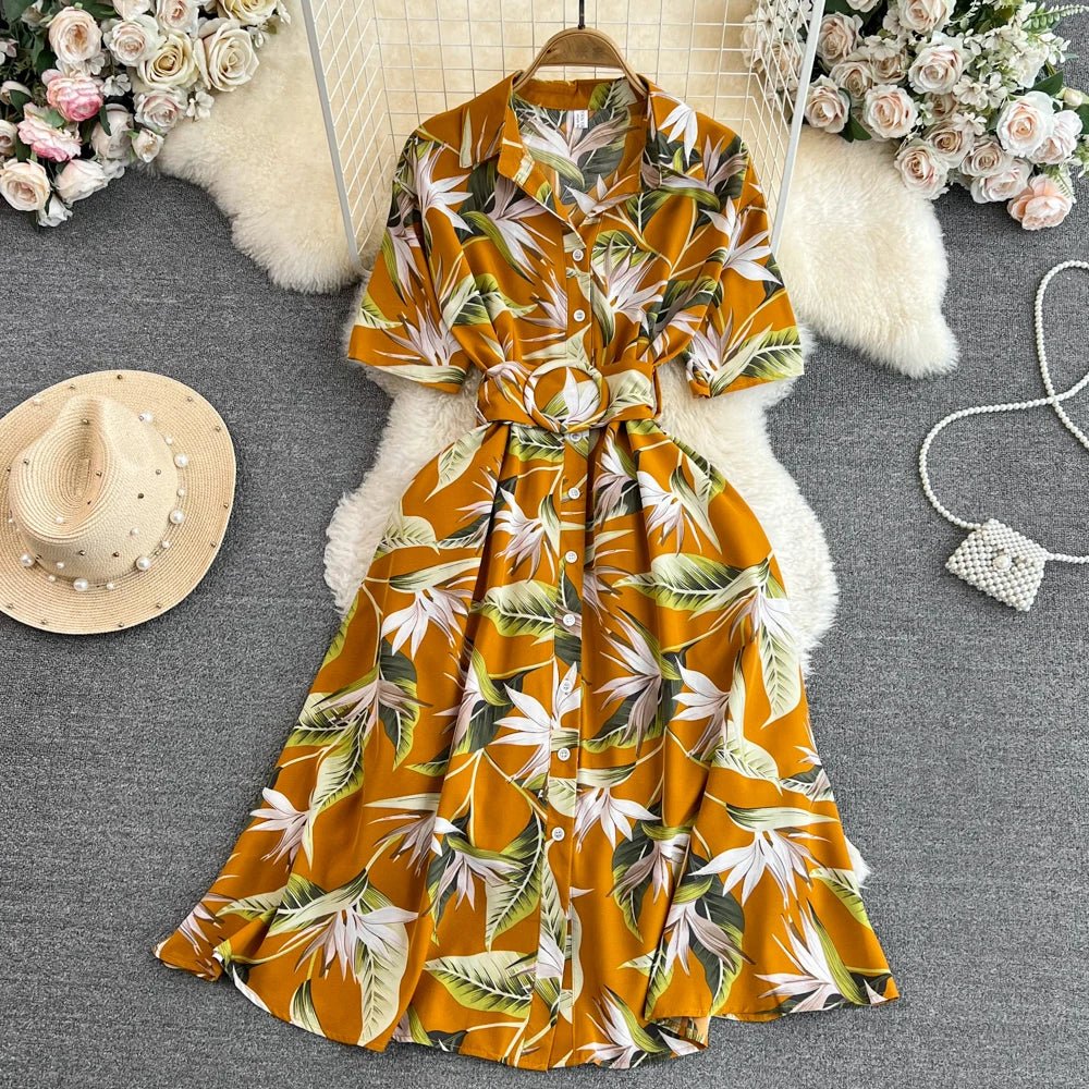 Summer Short Sleeve Floral Knee Length Dress Vintage - American Thistle Summer Short Sleeve Floral Knee Length Dress Vintage