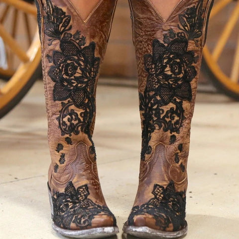 Western Style Women's Pointed Large Embroidered Rose High Heels Vintage Old Women's Boots High Barrel Western Boots - American ThistleWestern Style Women's Pointed Large Embroidered Rose High Heels Vintage Old Women's Boots High Barrel Western Boots