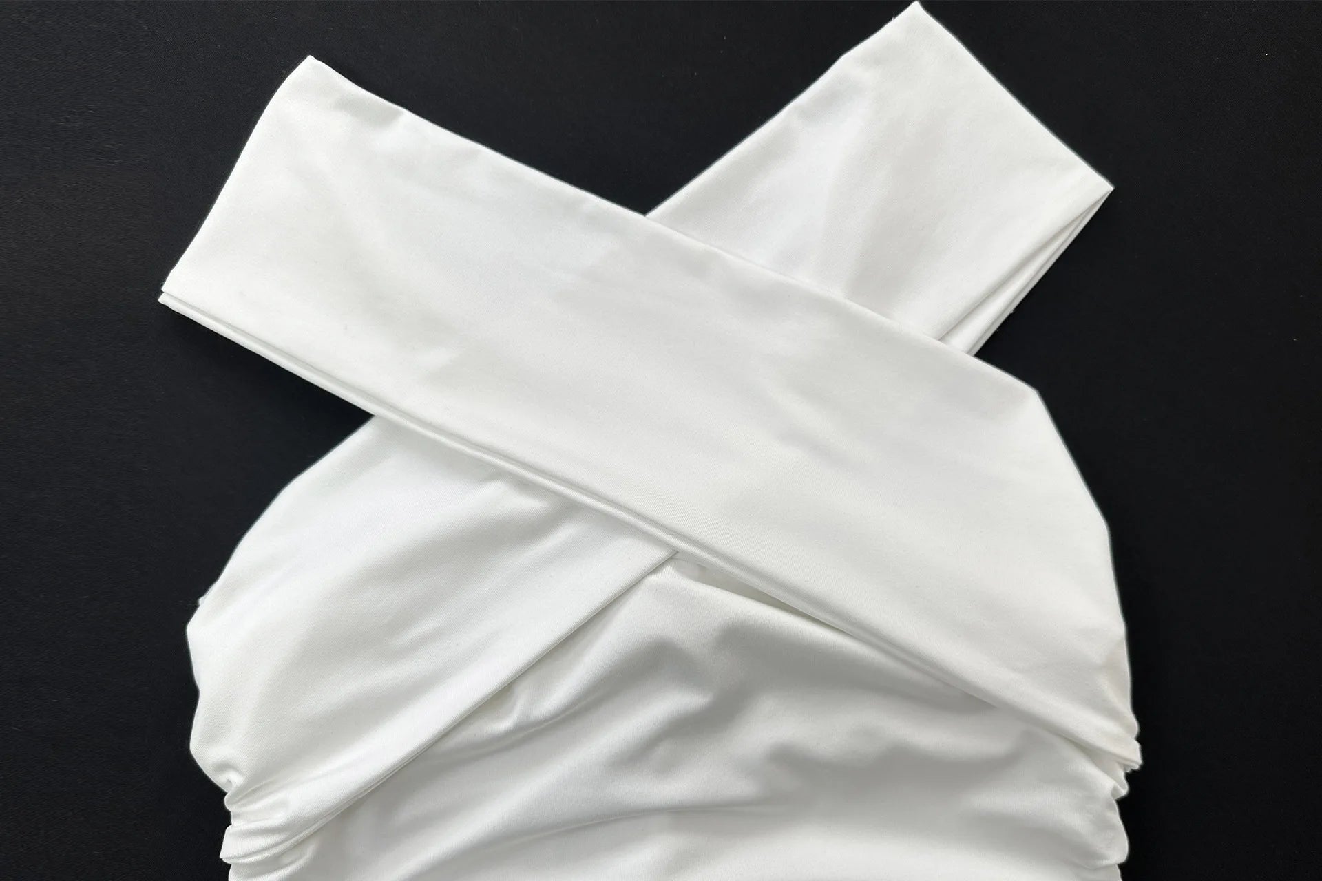 White Off The Shoulder Bodycon Top. - American Thistle White Off The Shoulder Bodycon Top.