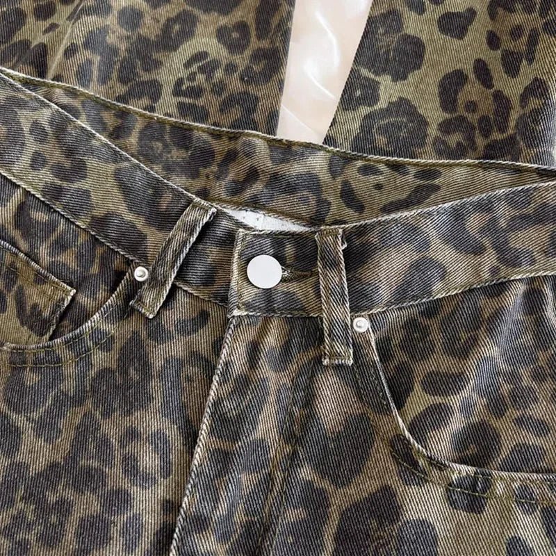 Winter Lady Slim Fit Plush Thermal Jeans Girls Snow Warm Fashion Leopard Print Denim Pants Women Fleece Wide Leg Trousers - American ThistleWinter Lady Slim Fit Plush Thermal Jeans Girls Snow Warm Fashion Leopard Print Denim Pants Women Fleece Wide Leg Trousers