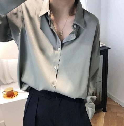 Woman's Elegant Silk Blouse - American Thistle Woman's Elegant Silk Blouse