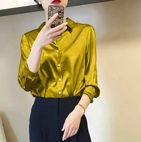 Woman's Elegant Silk Blouse - American Thistle Woman's Elegant Silk Blouse