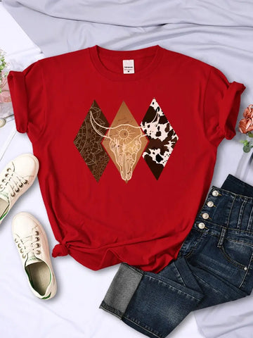 Woman's Short Sleeve T-Shirts Cowboy Style with Diamond Pattern Printed - American Thistle Woman's Short Sleeve T-Shirts Cowboy Style with Diamond Pattern Printed