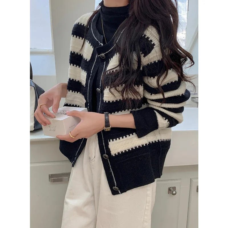 Women Clothes Autumn Winter Fashion Button Striped Knitting Female Sweater - American ThistleWomen Clothes Autumn Winter Fashion Button Striped Knitting Female Sweater