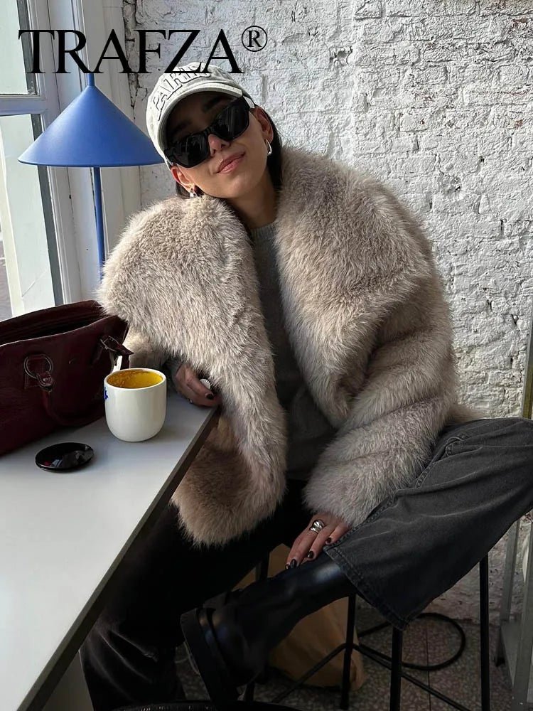 Women Fashion Cropped Faux Fur Jacket Coat Long Sleeve - American Thistle Women Fashion Cropped Faux Fur Jacket Coat Long Sleeve