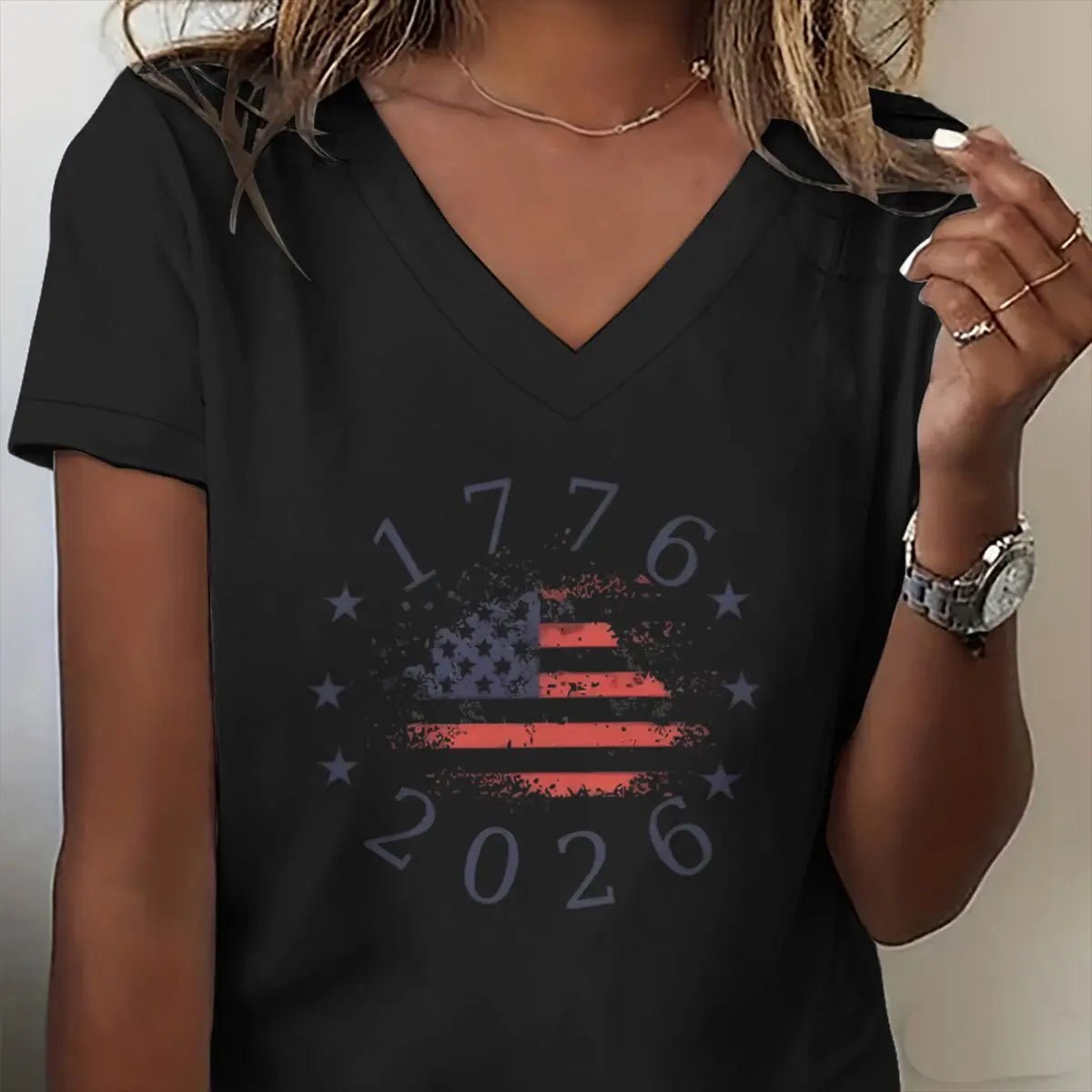 Women's Clothing Usa Flag Design for Independence Day T-shirt 1776 - 2026 USA 250th Anniversary V - neck Tops Retro Usa 250 Clothes - American ThistleWomen's Clothing Usa Flag Design for Independence Day T-shirt 1776 - 2026 USA 250th Anniversary V - neck Tops Retro Usa 250 Clothes