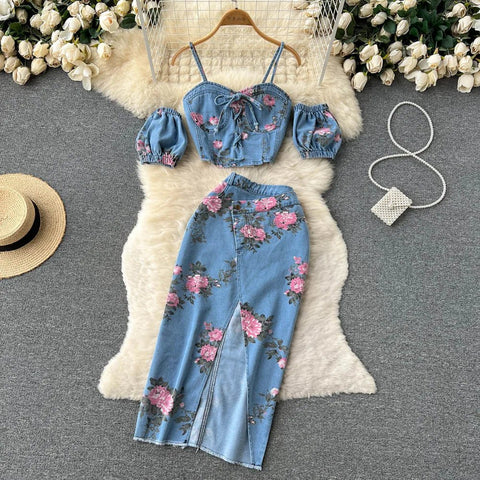 Women's Floral Print Denim Two Pieces Sets Off Shoulder Strapless Elastic Waist Camisole+ Split Maxi Skirt Jeans Suits - American Thistle Women's Floral Print Denim Two Pieces Sets Off Shoulder Strapless Elastic Waist Camisole+ Split Maxi Skirt Jeans Suits