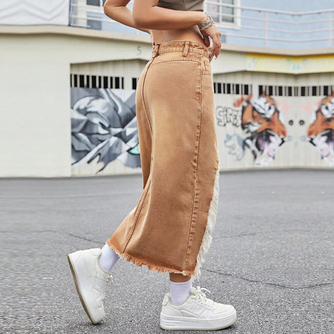 Women'S High - Waisted Denim Slim - Fit Skirt With Side Slits Tassels And Light Blue Raw Edges - American Thistle Women'S High - Waisted Denim Slim - Fit Skirt With Side Slits Tassels And Light Blue Raw Edges