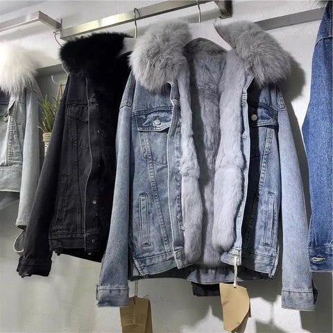 Women's Thick Denim Warm Jacket with Faux Fur Collar Denim Jacket - American Thistle Women's Thick Denim Warm Jacket with Faux Fur Collar Denim Jacket