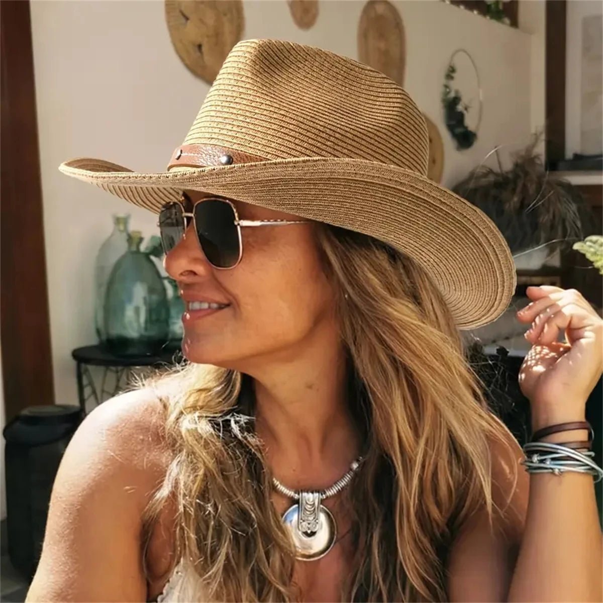 Women's wide - brimmed western cowboy hat stylish jazz hat, summer beach sun hat carrying a windbreak rope - American ThistleWomen's wide - brimmed western cowboy hat stylish jazz hat, summer beach sun hat carrying a windbreak rope